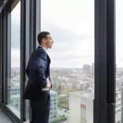 Waarom het goed is om vaker naar buiten te kijken Waarom het goed is om vaker naar buiten te kijken