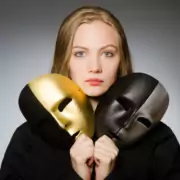 impostor Hoe beschermingsmechanismen je steeds onzekerder maken